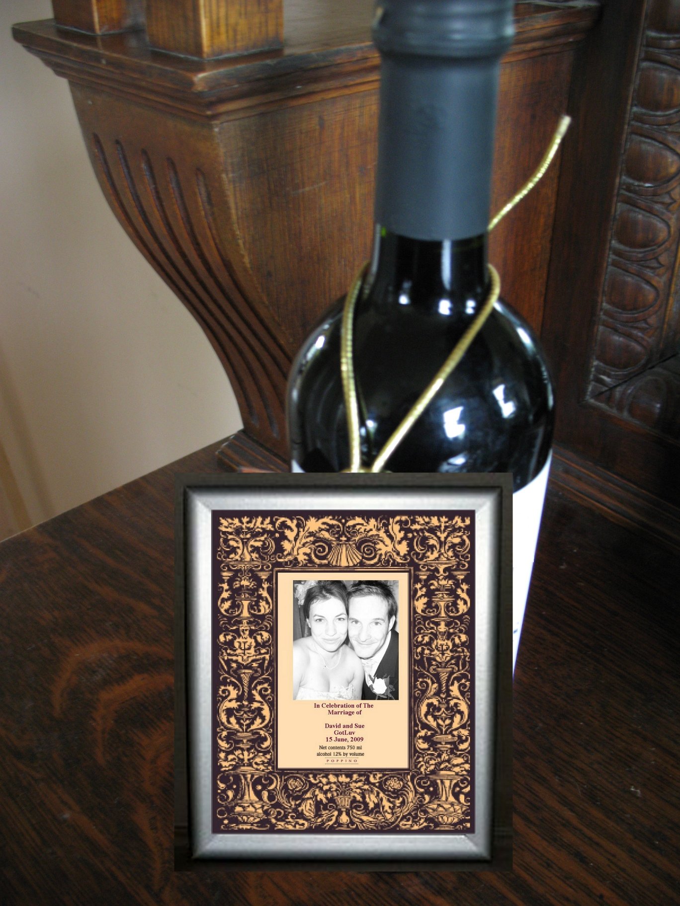 A Pergola Party Photobooth can do these lovely Wine Bottle Hang Tags on the night.  The silver frame adds a touch of elegance and makes the tag a lasting memento!